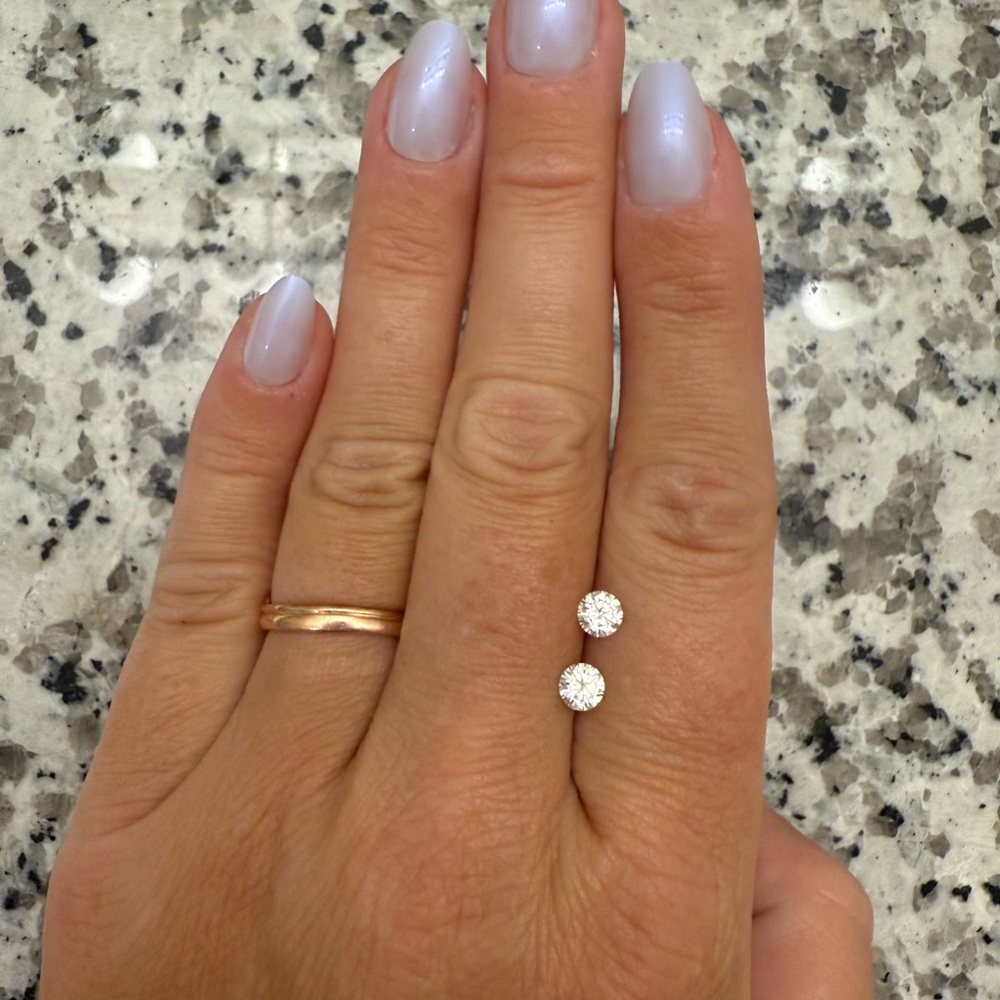 AUTHENTIC Set of 2! 6a colorless moissanite .5 ct ea.